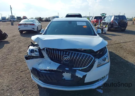 2015 Buick Lacrosse Leather из США, поврежденный, VIN 1G4GB5G37FF349261